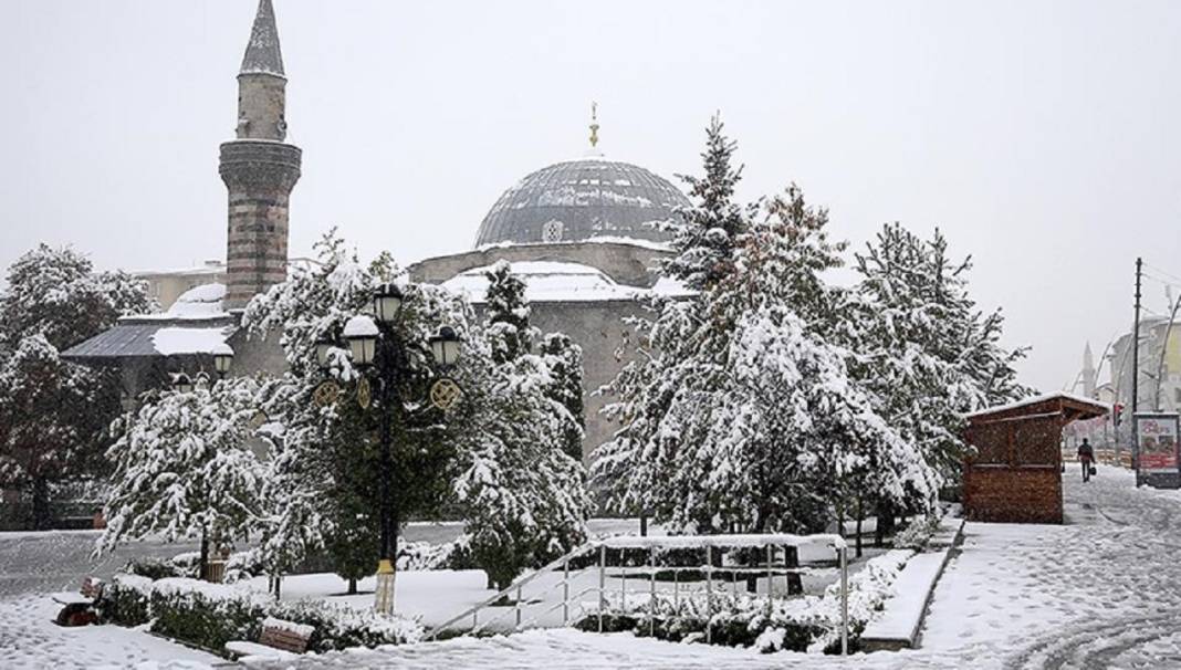 Konya'da dondurucu seyir değişiyor: Kar ve yağmur geliyor! 1